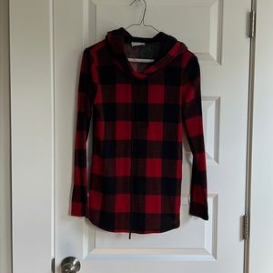 Plaid hoodie perfect for cold sweater!